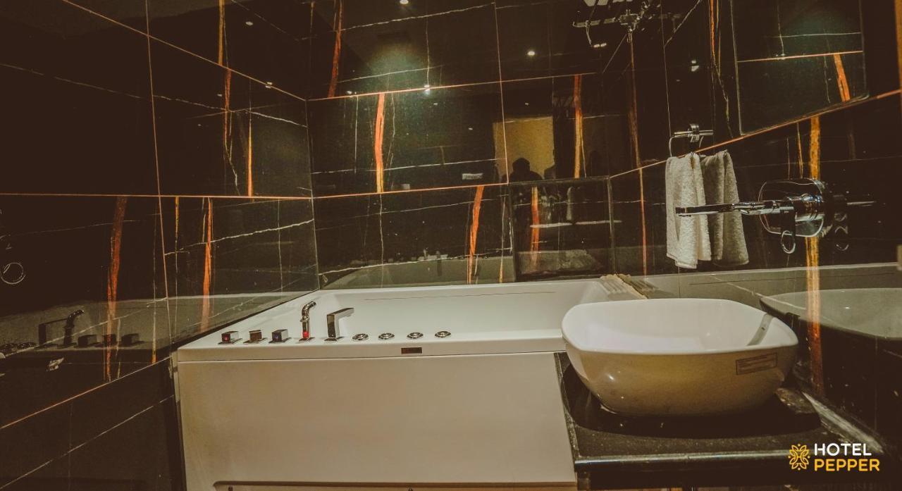 Hotel Pepper Hisār Kültér fotó